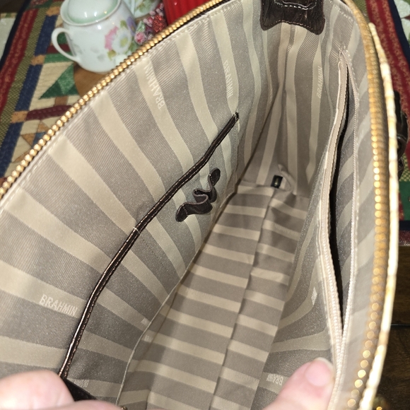 Brahmin NWO Tags Large Honey Carlisle Leather Satchel/Crossbody 15x12.5x4 - Picture 12 of 15